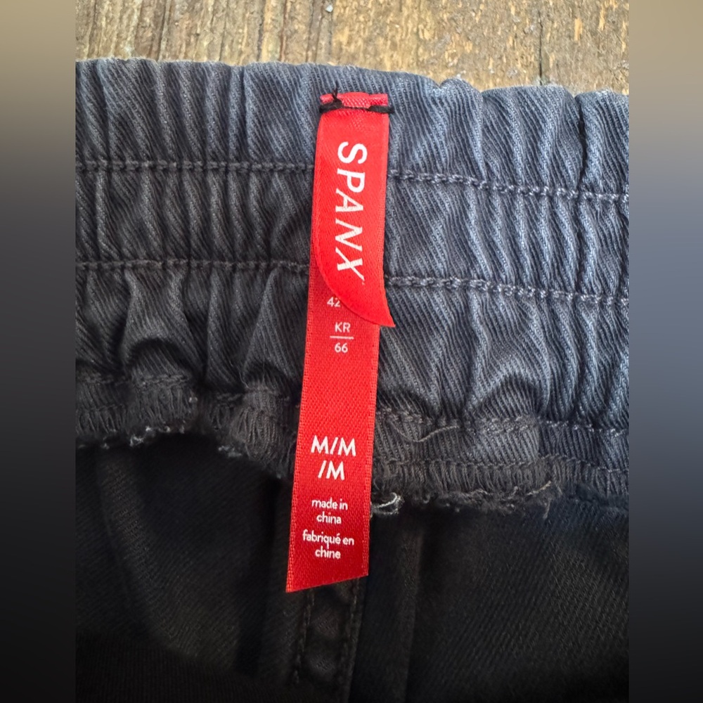 SPANX Stretch Twill Cargo Jogger Size M - Picture 4 of 8